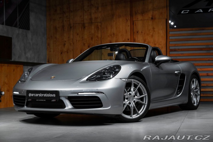 Porsche Boxster 718, CHRONO, PASM, VÝFUKY 2016
