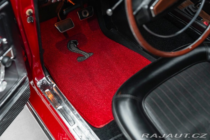 Ford Ostatní modely COBRA GT 500KR FASTBACK 1800