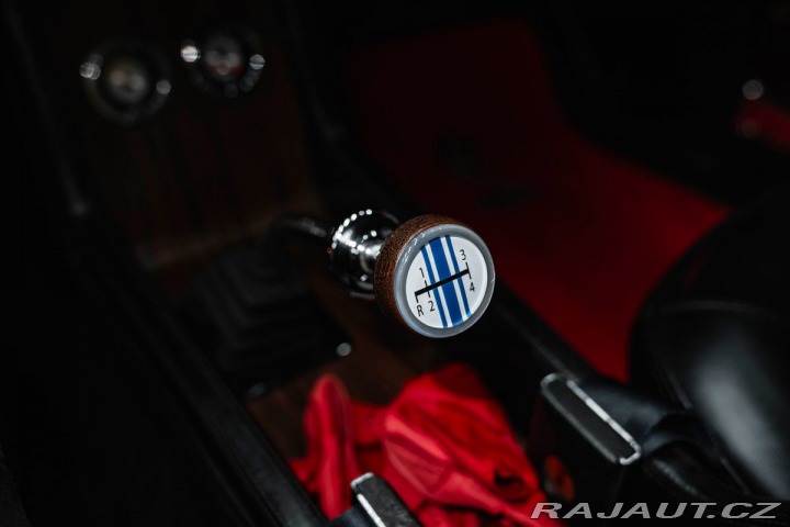 Ford Ostatní modely COBRA GT 500KR FASTBACK 1800