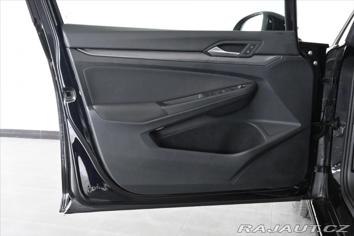 Volkswagen Golf 2,0 TDI 110 kW DSG Style 2021