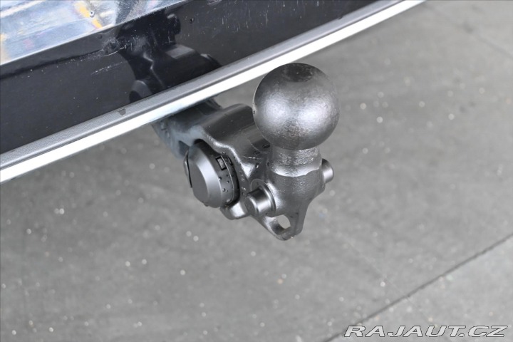 Volkswagen Golf 2,0 TDI 110 kW DSG Style 2021