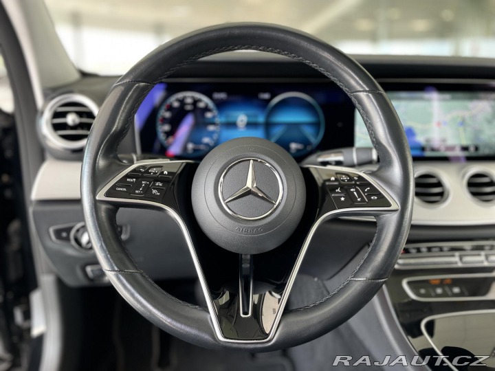 Mercedes-Benz E 300de 4Matic*360kam*Webas 2021