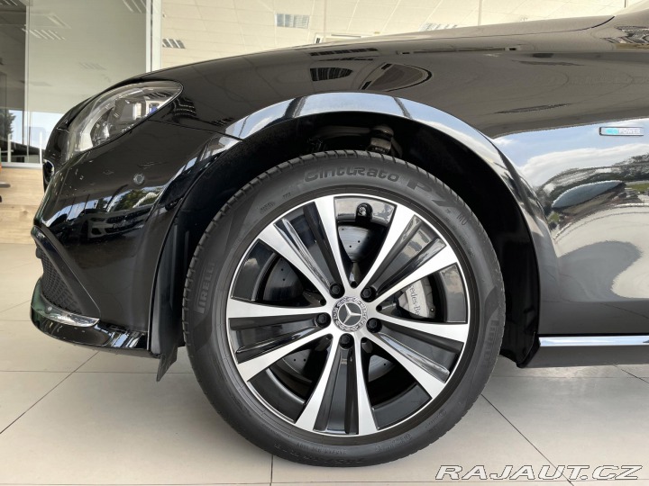 Mercedes-Benz E 300de 4Matic*360kam*Webas 2021