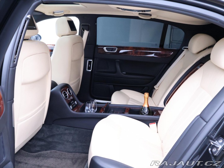 Bentley Ostatní modely Continental Flying Spur 6,0 W12 412 kW 4x4 Kůže D 2007
