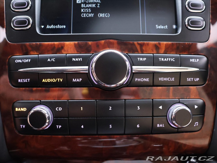 Bentley Flying Spur 6,0 W12 412 kW 4x4 Kůže D 2007