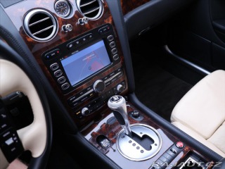 Bentley Flying Spur 6,0 W12 412 kW 4x4 Kůže D 2007