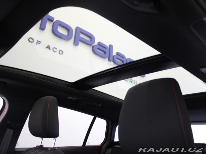 Ford Focus 1,0 EB 114kW AT ST-Line P 2024