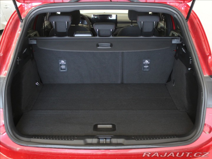 Ford Focus 1,0 EB 114kW AT ST-Line P 2024