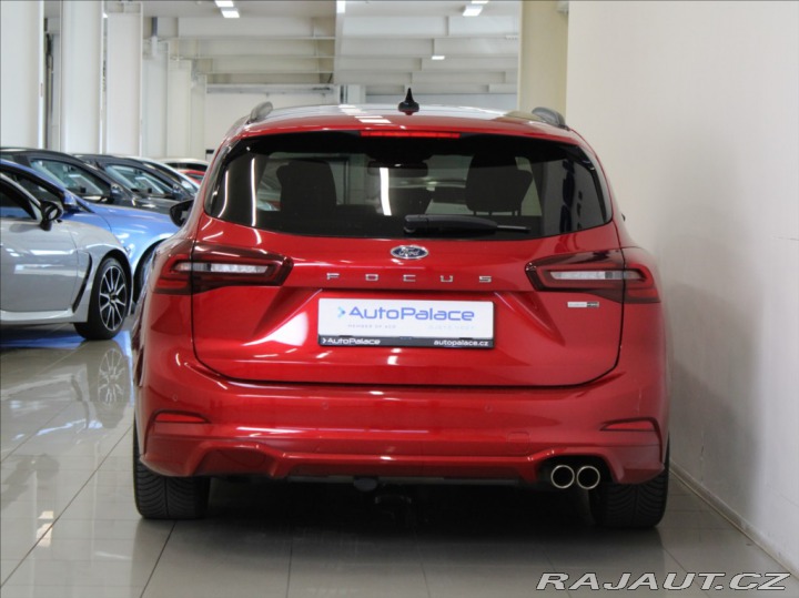 Ford Focus 1,0 EB 114kW AT ST-Line P 2024