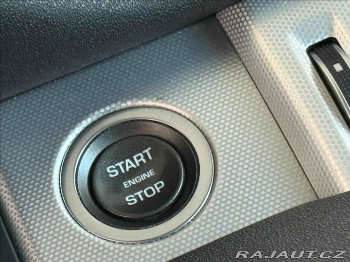 Land Rover Range Rover 2,2 TD AT PANORAM MERIDIA 2012