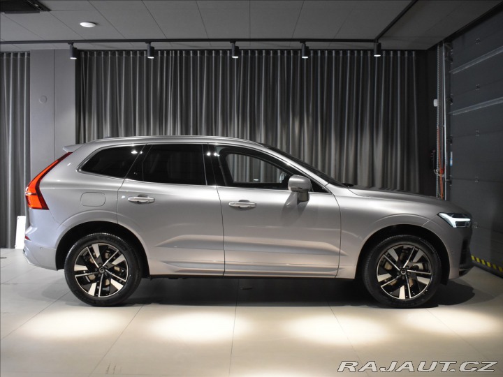 Volvo XC60 2,0 T6 Plus Bright 2025