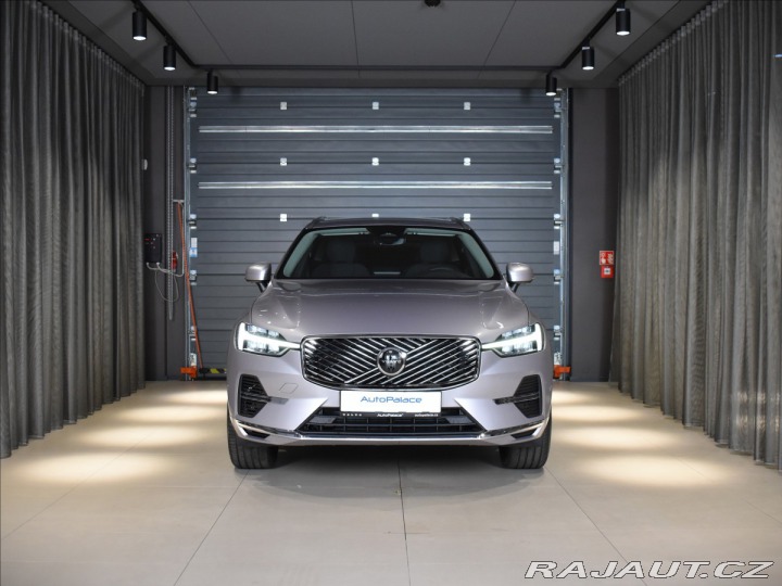 Volvo XC60 2,0 T6 Plus Bright 2025