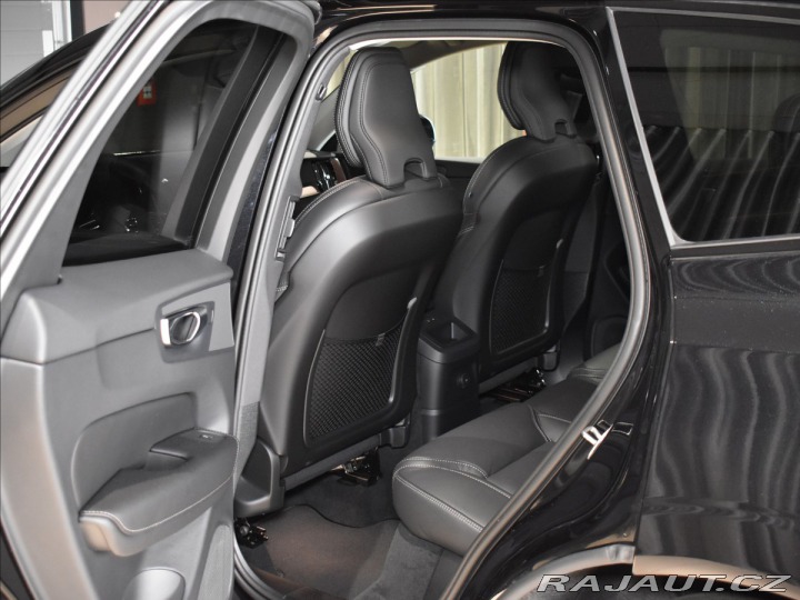 Volvo XC60 2,0 T6 Ultimate Dark 2024