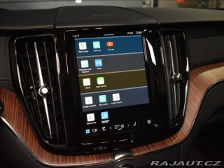 Volvo XC60 2,0 T6  Ultimate Dark 2024
