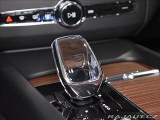 Volvo XC60 2,0 T6  Ultimate Dark 2024