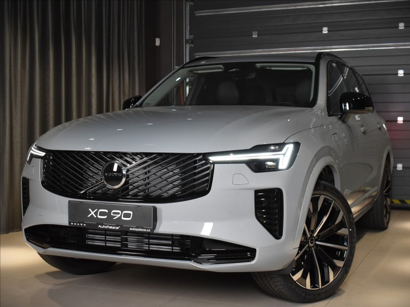 Volvo XC90 2,0 T8  Plus Dark