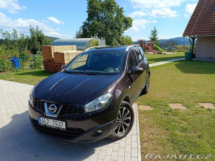 Nissan Qashqai 1,6 2 4x4 2012