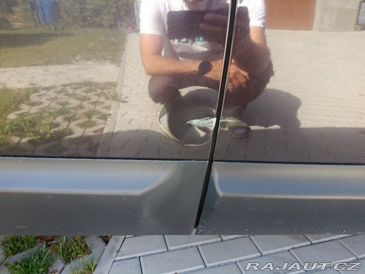 Nissan Qashqai 1,6 2 4x4 2012