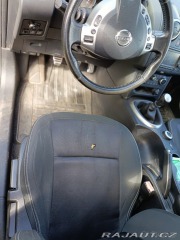 Nissan Qashqai 1,6   2 4x4 2012