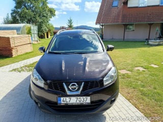 Nissan Qashqai 1,6   2 4x4 2012