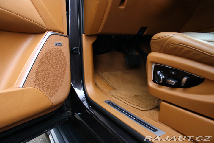 Cadillac Escalade ESV Platinum CZ/EU Verze 2017