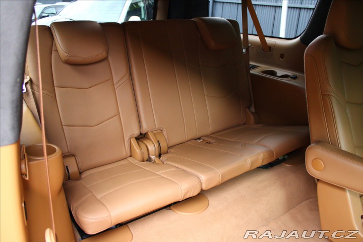 Cadillac Escalade ESV Platinum CZ/EU Verze 2017