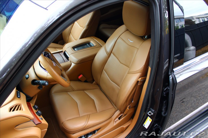 Cadillac Escalade ESV Platinum CZ/EU Verze 2017