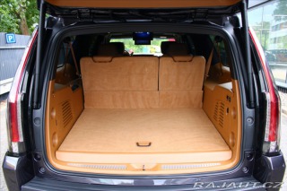 Cadillac Escalade ESV Platinum  CZ EU Verze 2017