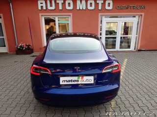 Tesla Model 3  2021