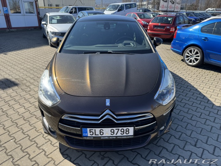 Citroën DS5 HYBRID 2,0D 120 KW STK 2013