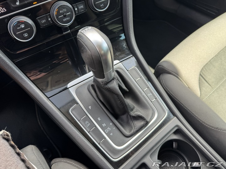 Volkswagen Golf DSG 1,6 85 KW 2 MAJ CZ 2018