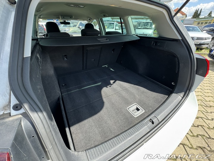 Volkswagen Golf DSG 1,6 85 KW 2 MAJ CZ 2018