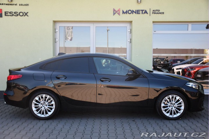 BMW 2 218d CARPLAY SERV.KNÍŽKA 2020