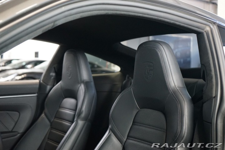Porsche 911 992*TURBO S*CARBON*PCCB*P 2021