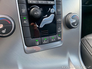 Volvo XC70 2.4D,120KW,2.MAJITEL 2014