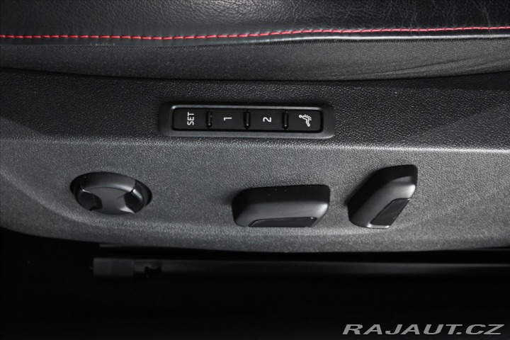 Škoda Octavia 2,0 TDI 147kW RS Panorama 2022