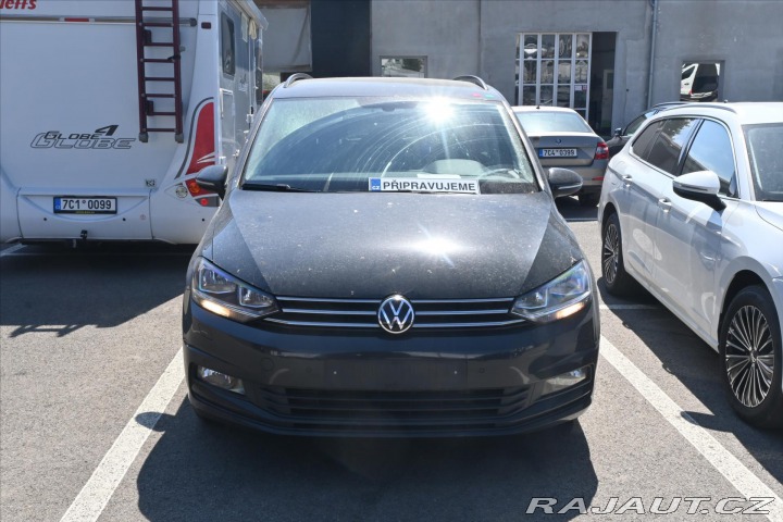 Volkswagen Touran 2,0 TDi 110kW DSG 7Míst C 2021