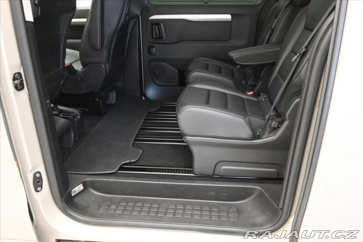 Peugeot Traveller 2,0 BlueHDi 106kW 7/MÍST 2021