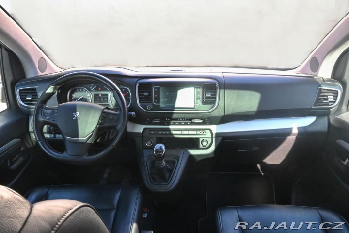 Peugeot Traveller 2,0 BlueHDi 106kW 7/MÍST 2021