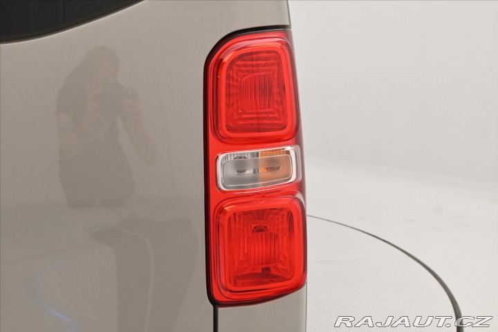 Peugeot Traveller 2,0 BlueHDi 106kW 7/MÍST 2021
