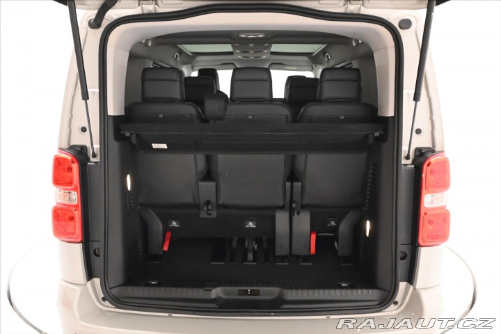 Peugeot Traveller 2,0 BlueHDi 106kW 7/MÍST 2021
