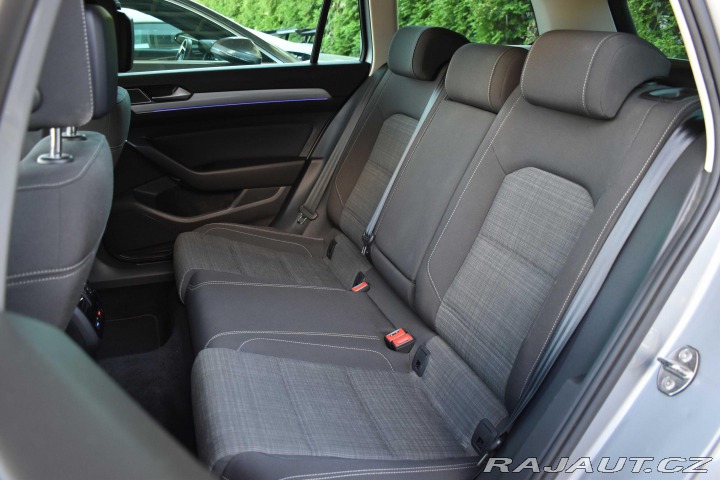 Volkswagen Passat 2.0 TDI 110kW TAŽNÉ*KAMER 2021