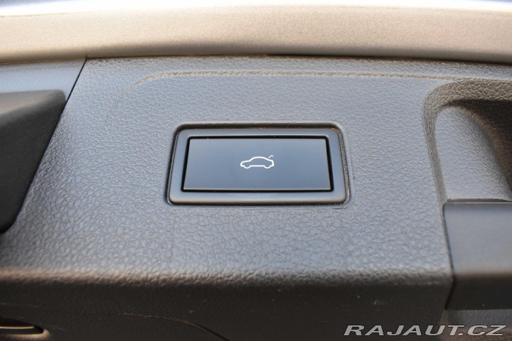 Volkswagen Passat 2.0 TDI 110kW TAŽNÉ*KAMER 2021