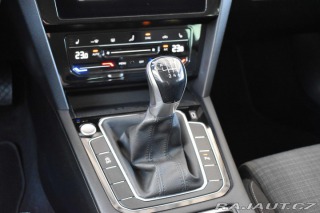 Volkswagen Passat 2.0 TDI*REZERVACE* 2021