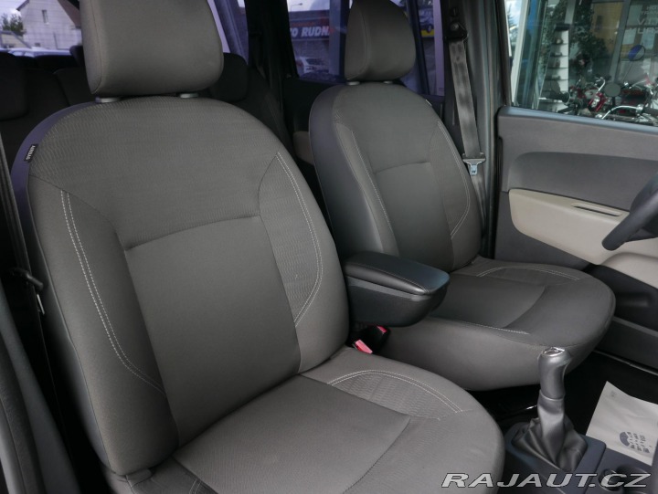 Dacia Lodgy 1,2TCe 85kW 7.Míst REZERV 2013