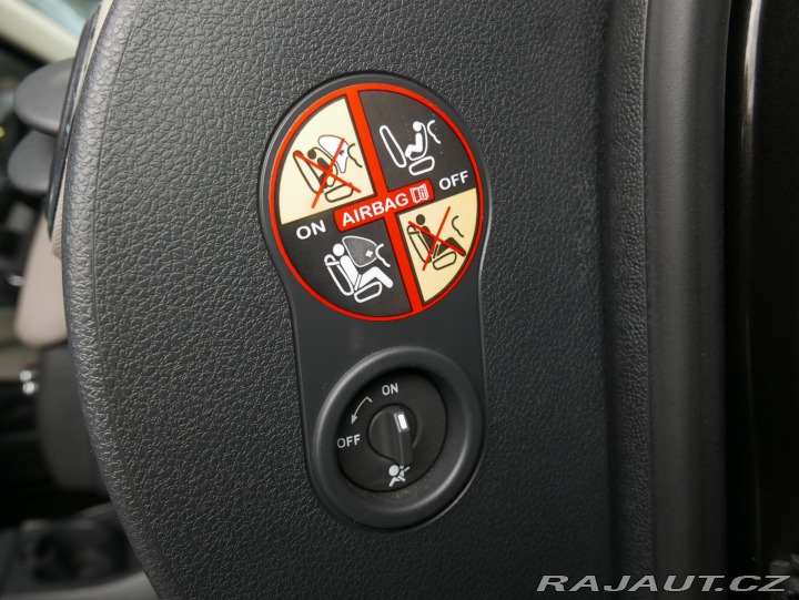 Dacia Lodgy 1,2TCe 85kW 7.Míst REZERV 2013