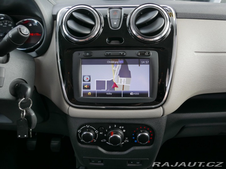 Dacia Lodgy 1,2TCe 85kW 7.Míst Navi K 2013