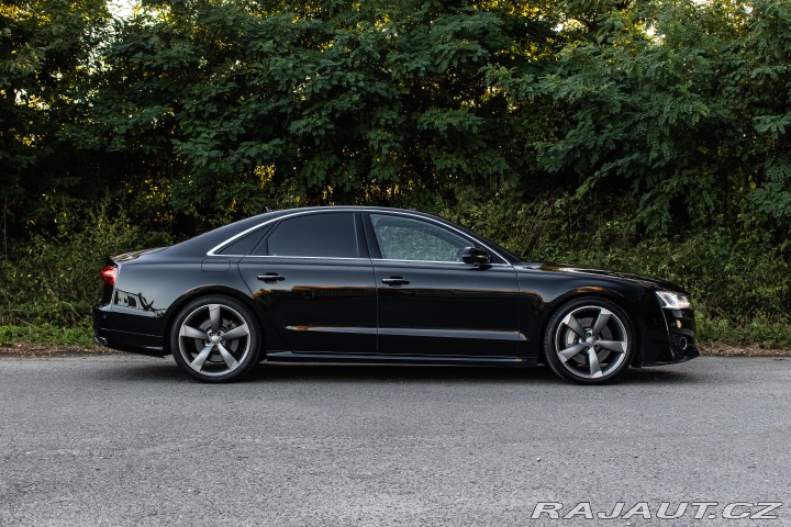 Audi A8 SLINE*BOSE*MASÁŽ 2016