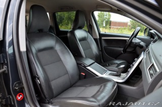 Volvo V70 Bi-Fuel 2.0T 157 kW, benz 2012