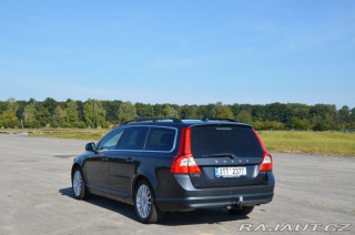 Volvo V70 Bi-Fuel 2.0T 157 kW, benz 2012